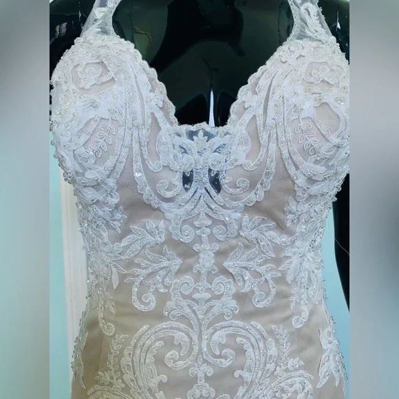Size 12 Nude Ivory Champagne Wedding Gown Bridal Dress removable overskirt NWT